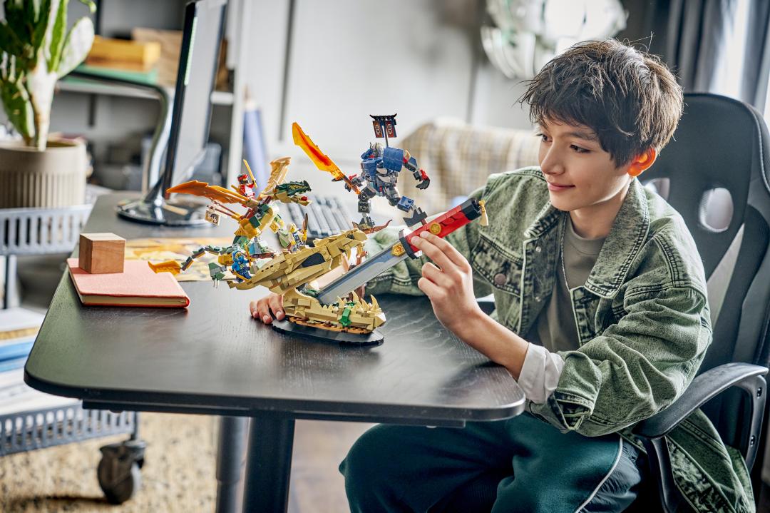 LEGO NINJAGO Battle at the Dragon's Blade | 71871