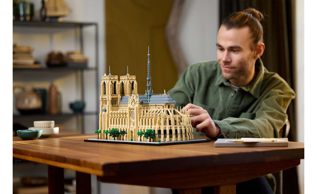 LEGO Architecture Notre-Dame de Paris | 21061