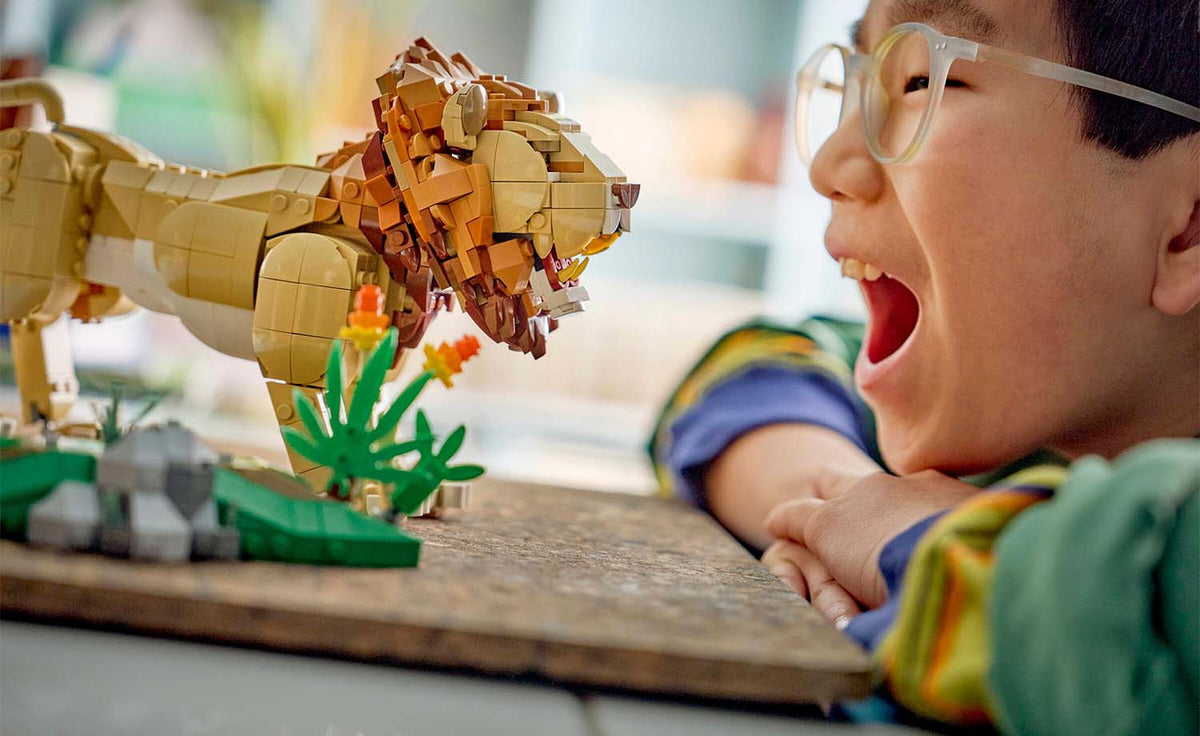 LEGO Creator 3-in-1 Wild Animals: Majestic Lion | 31386