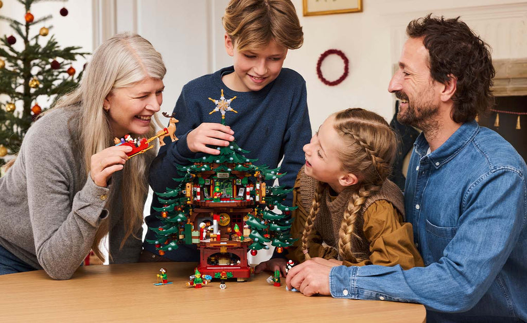 LEGO Iconic Family Christmas Tree Decoration | 41843