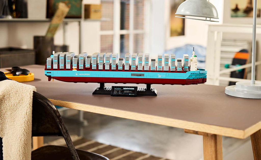 LEGO Iconic Maersk Dual-Fuel Container Vessel | 40955