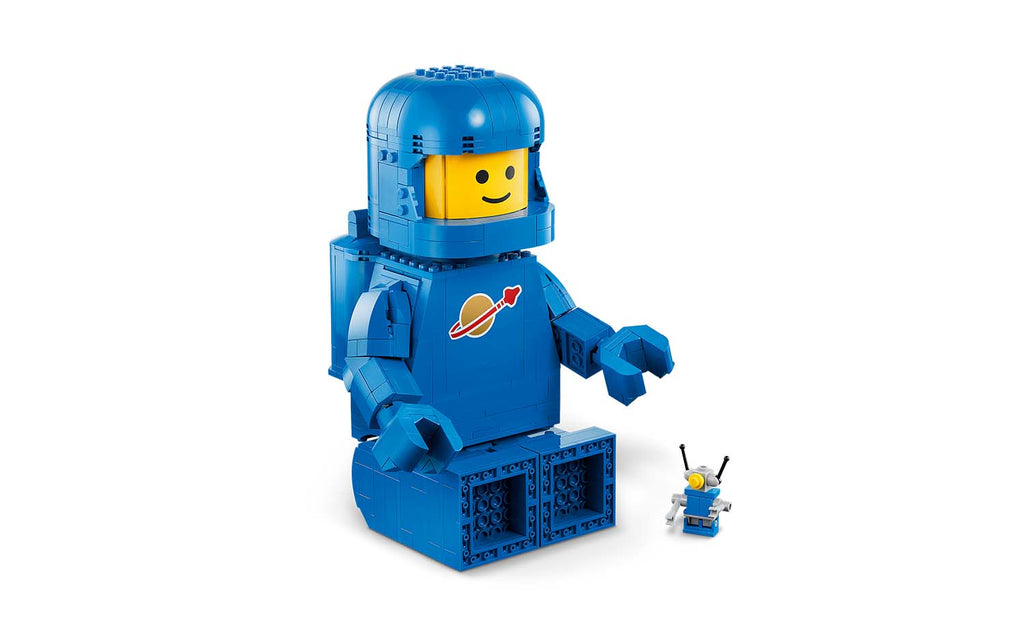 LEGO Iconic Scaled-Up Blue Astronaut Minifigure | 40921