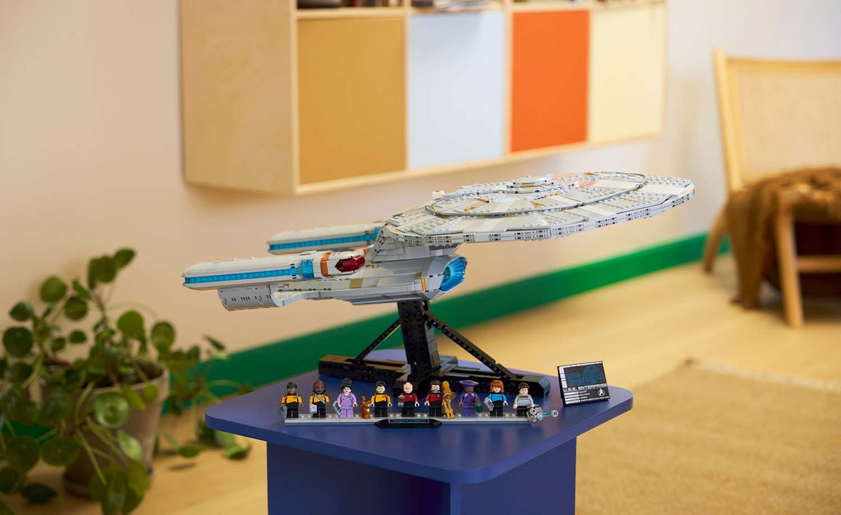 LEGO Icons Star Trek: U.S.S. Enterprise NCC-1701-D | 10356