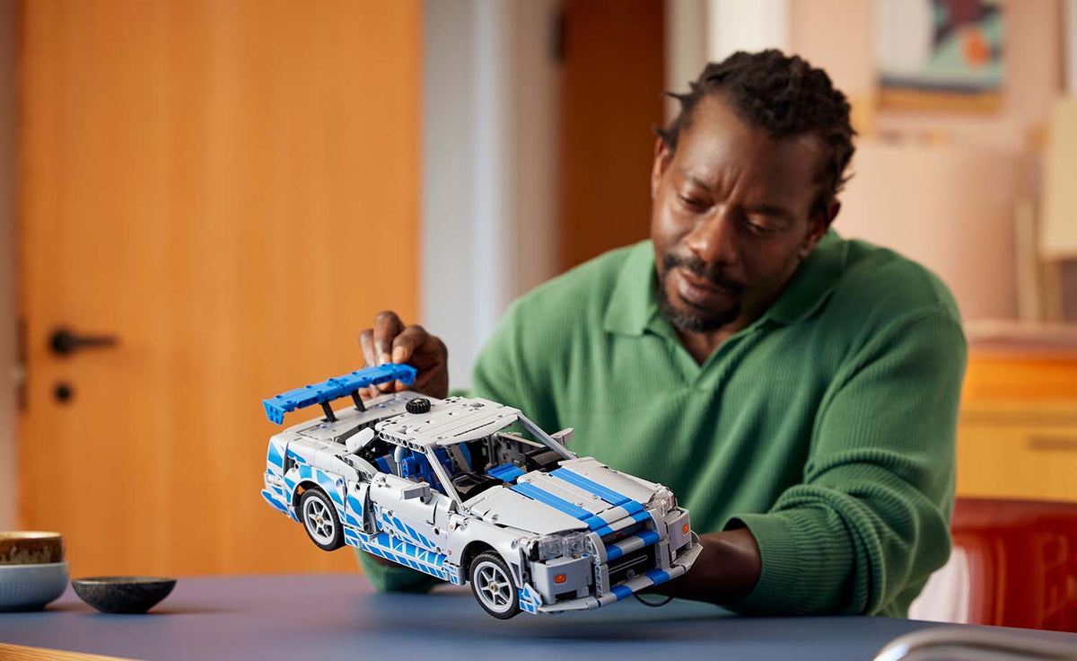 LEGO Technic 2 Fast 2 Furious Nissan Skyline GT-R (R34) Car | 42210