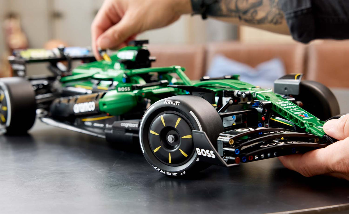 LEGO Technic Aston Martin Aramco AMR25 F1 Car | 42240