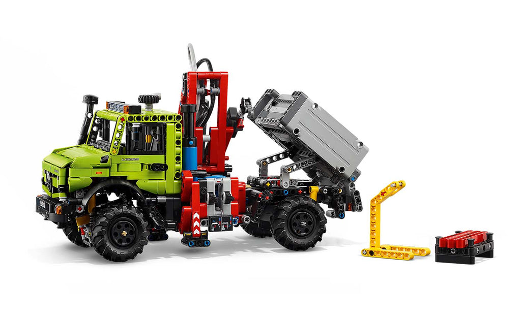 LEGO Technic Mercedes-Benz Unimog U 5023 with Crane | 42242