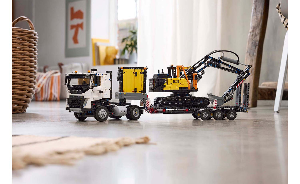 LEGO Technic Volvo FMX Truck & EC230 Electric Excavator | 42175